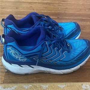 Hoka shoes